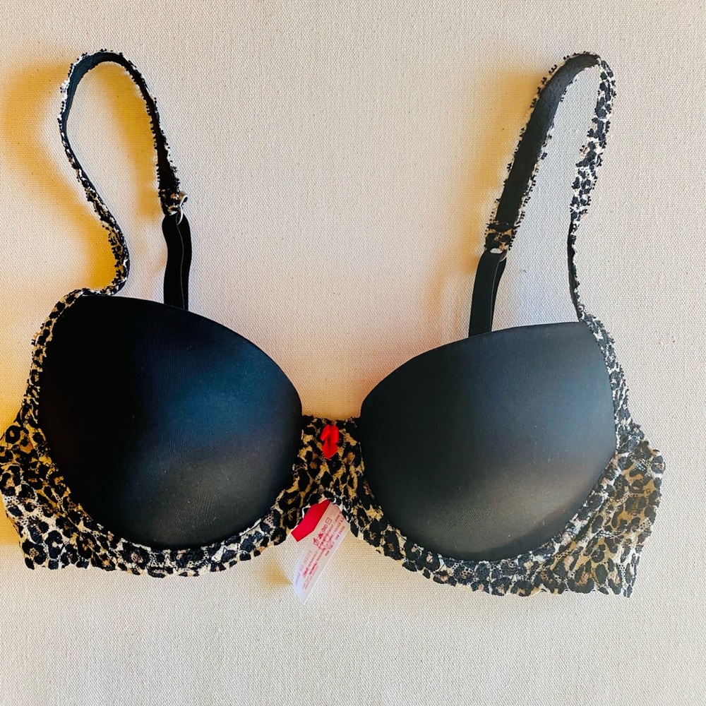 Victoria’s Secret Pink push-up 34B